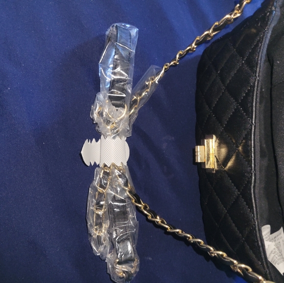 Forever 21 Black Purse - Picture 4 of 5